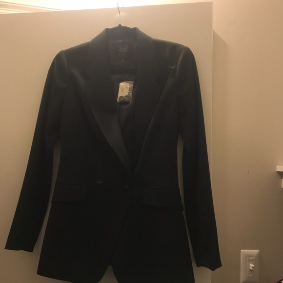 The Limited black blazer - Picture 2 of 5
